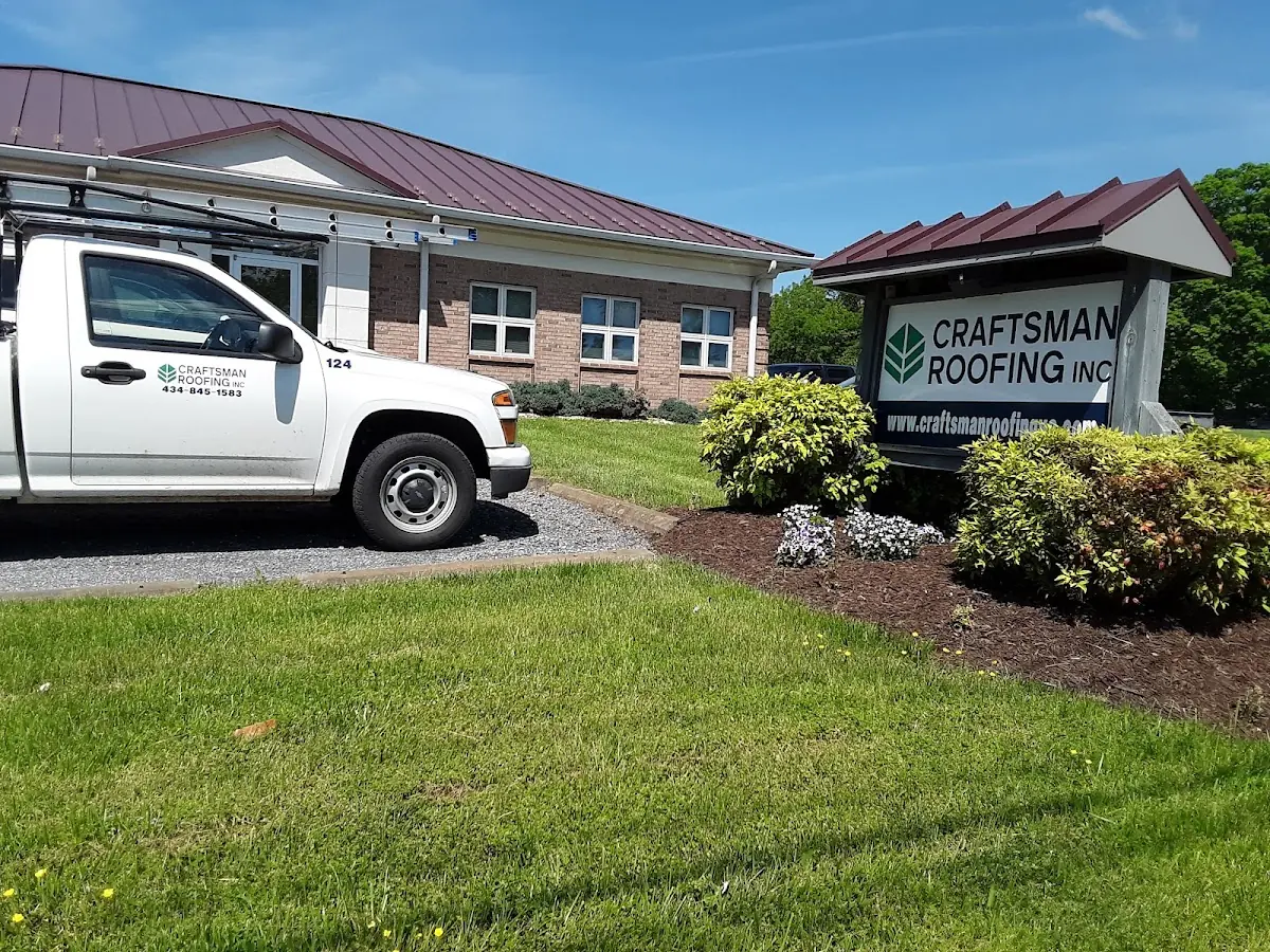 Quality Gutter & Downspout Repair by experienced craftsmen in Green Manor Farm